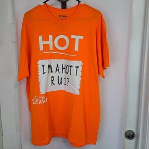 Taco Bell Men's Graphic T-Shirt "Hot", Size: XL Color: Orange (NWOT)